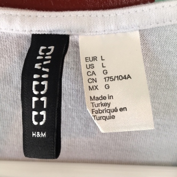 Nostalgia High Neck Tank Top . Slits up sides Sz L - Picture 3 of 8